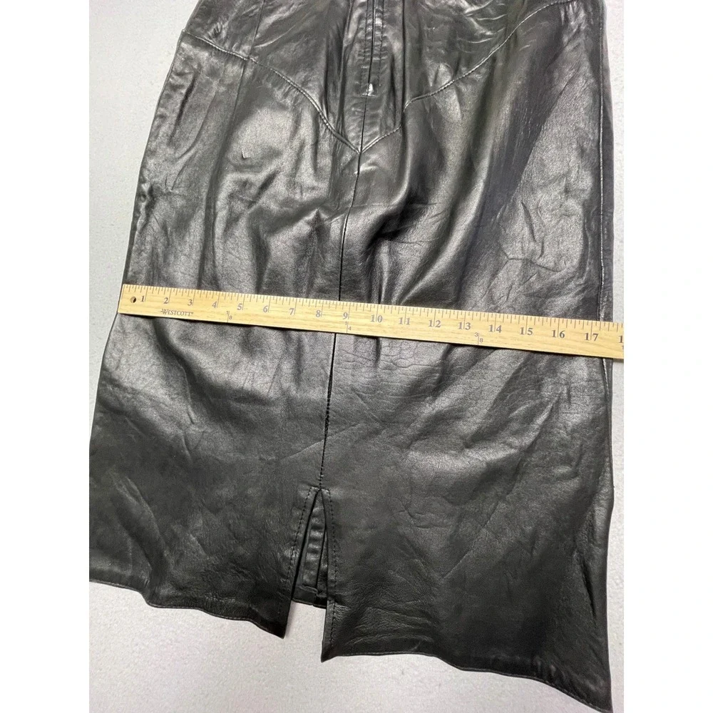 Emphasis pencil skirt